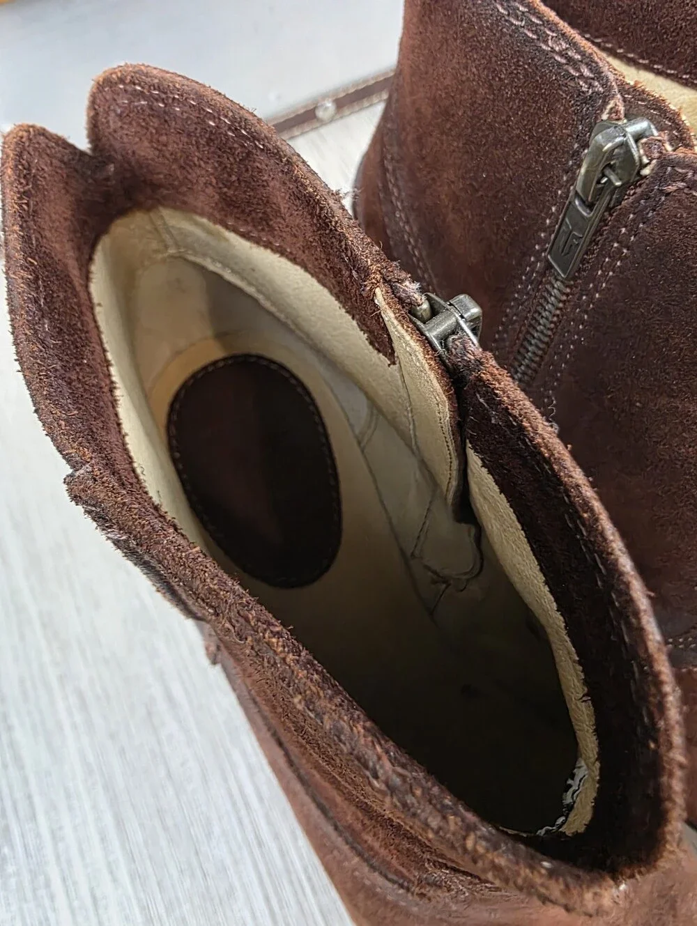 Frye Renee Seam Ankle Booties Size 9